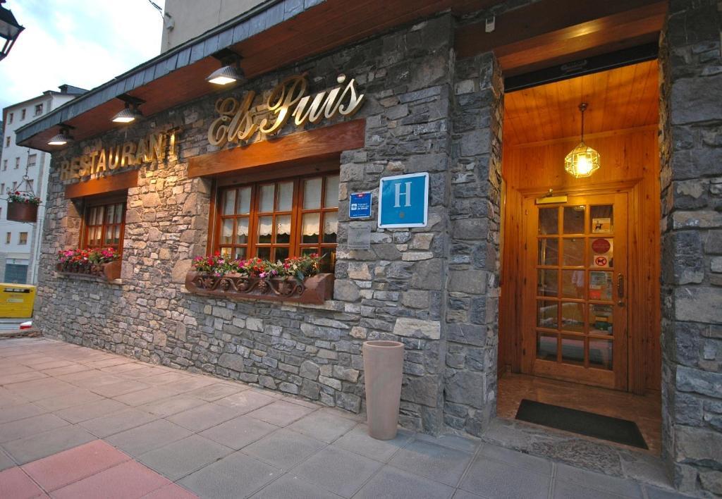 Hotel Els Puis Esterri d'Àneu Esterno foto